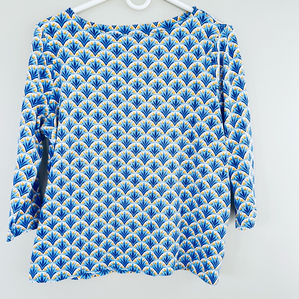 Croft & Barrow Blue, White and Yellow Geometric Floral 3/4 Sleeve Top